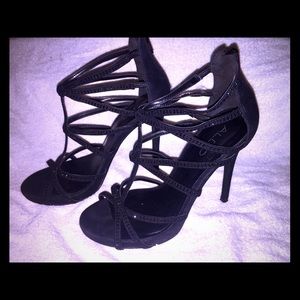 Black Strappy Heel Perfect for the holidays!